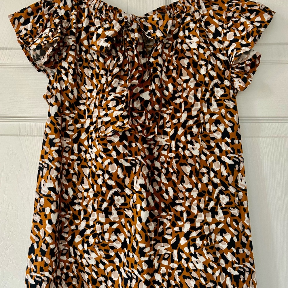 Mud Pie top